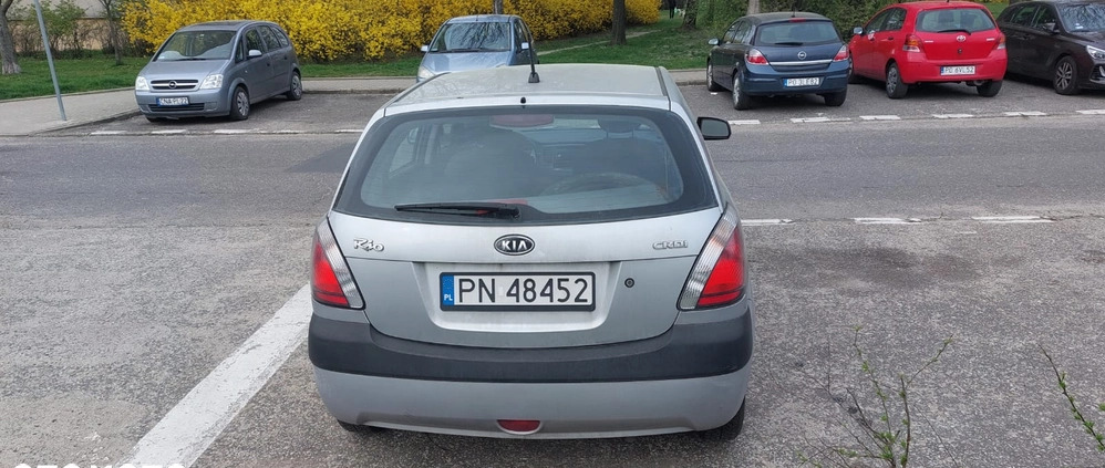 Kia Rio cena 7000 przebieg: 239000, rok produkcji 2006 z Poznań małe 106